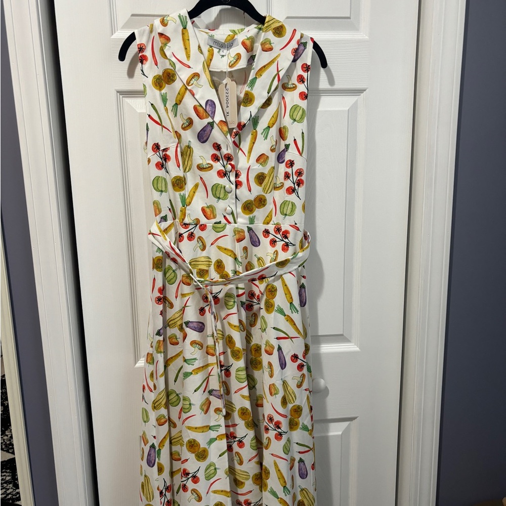 NWT-Unique vintage veggie dress